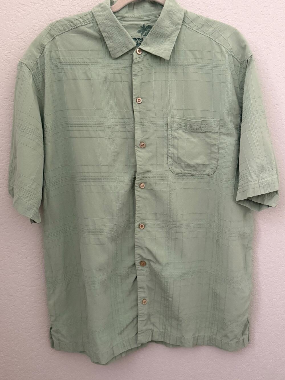Tommy Bahama 100% Silk Camp Shirt Men’s Large Green Textured Button Front Resort